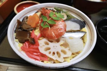 【喜怒哀楽】岡山の郷土料理や寿司、ヤマメが1年中楽しめる和食屋さん。ドライブスルーもできるよ！