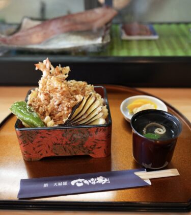 【さかな家】岡山コスパ和食ランチの穴場発見！900円で美しい天丼と食べ応え満点のお寿司！
