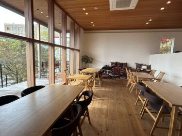 【TAKIBI(タキビ)】岡山市中区の絶景隠れ家カフェで絶品ハンバーグドリア♡子連れランチにもおすすめ！