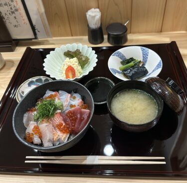【居食家咲】岡山駅前で絶品海鮮丼ランチを食べれる雰囲気も素敵な居酒屋。子連れにもおすすめ！
