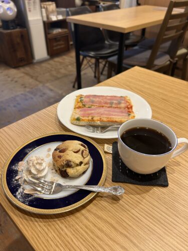 【Caffe@Club 焙煎堂】岡山市南区のこだわり珈琲の隠れ家カフェ。